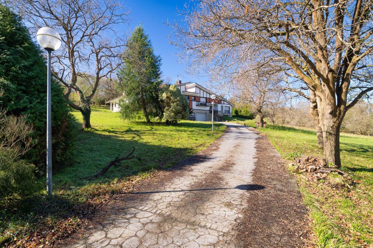 Tranquila Finca Ubicada A 15 Minutos De Bilbao, Aeropuerto Bec Y Playas Laukiz Exterior foto